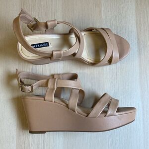 Alex Marie Tan Block Heel Sandals, Wedges Size 9 women’s